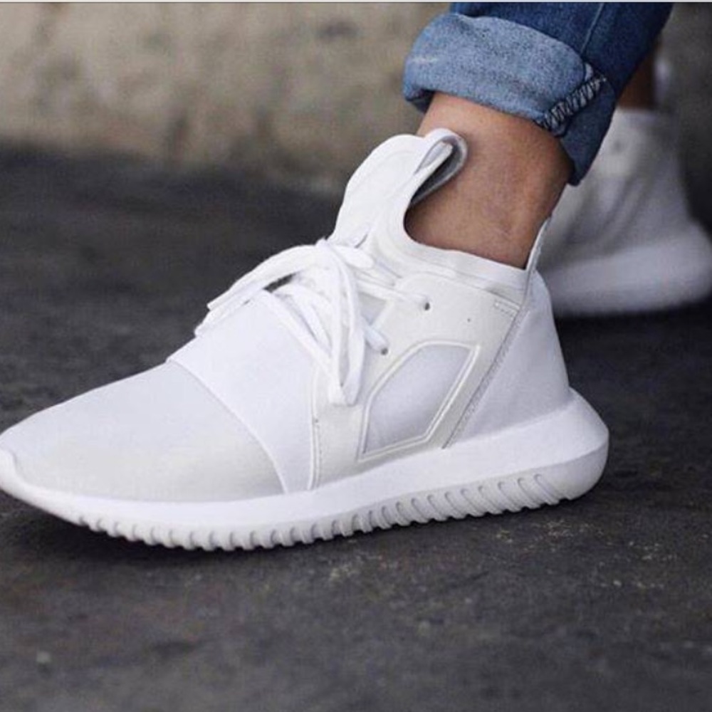 Adidas Tubular Defiant Sneakers